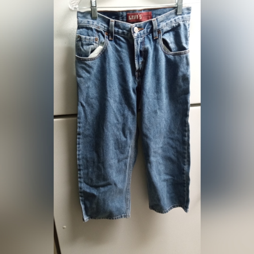 Levi's Husky Boy’s Medium Blue Relaxed Denim Jeans Women Jorts Bermuda Shorts - Picture 3 of 13
